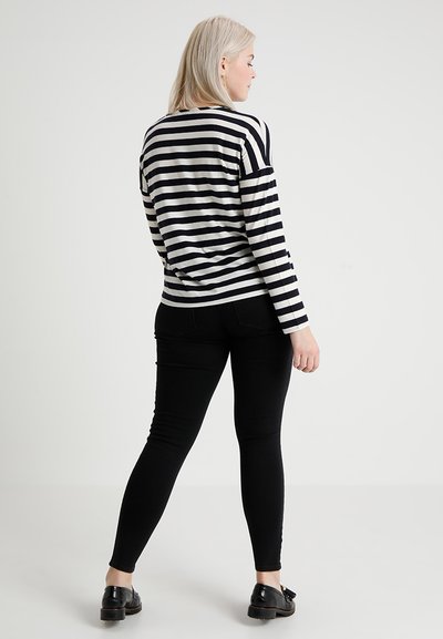 ONLY Carmakoma CARAUGUSTA - Jeans Skinny Fit - medium blue denim/blå denim - Zal