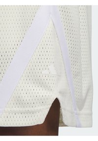 adidas Performance Urheilushortsit - off-white
