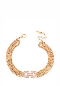 Bracciale color oro con più catene collegate, decorato con una chiusura e un centro composto da pietre rettangolari con accenti rosa.