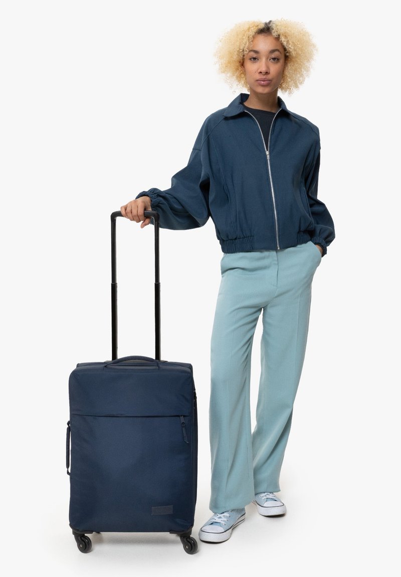Eastpak CNNCT F WHEEL - Bagaglio a mano - cnnct f navy