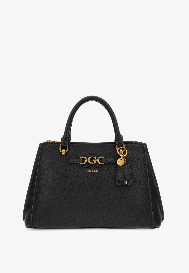 Borsa in pelle nera con doppio manico superiore, hardware dorato e un dettaglio con logo. Presenta una chiusura con zip sicura e un charm rimovibile.