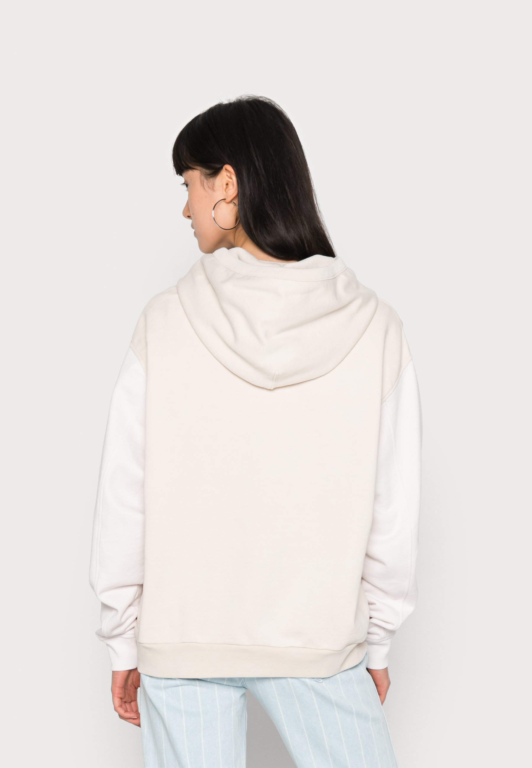 Levi's® WELLTHREAD HOODIE - Hoodie 