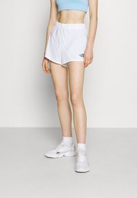 The North Face Shorts - white