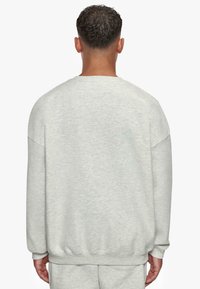 Dropsize Sweatshirt - grey mel