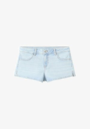 Svetlomodré rifľové šortky s predným gombíkom a zipsom, pútkami na opasok, dvoma prednými vreckami a malými bočnými rozparkami.