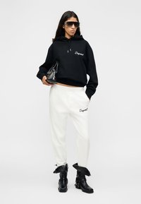 Dsquared2 Παντελόνι φόρμας - white