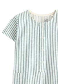 Gestreiftes Kleid aus leichtem blau-weißem Baumwollstoff, mit kurzen Ärmeln, rundem Halsausschnitt, Knopfverschluss vorne und einer seitlichen Tasche.
