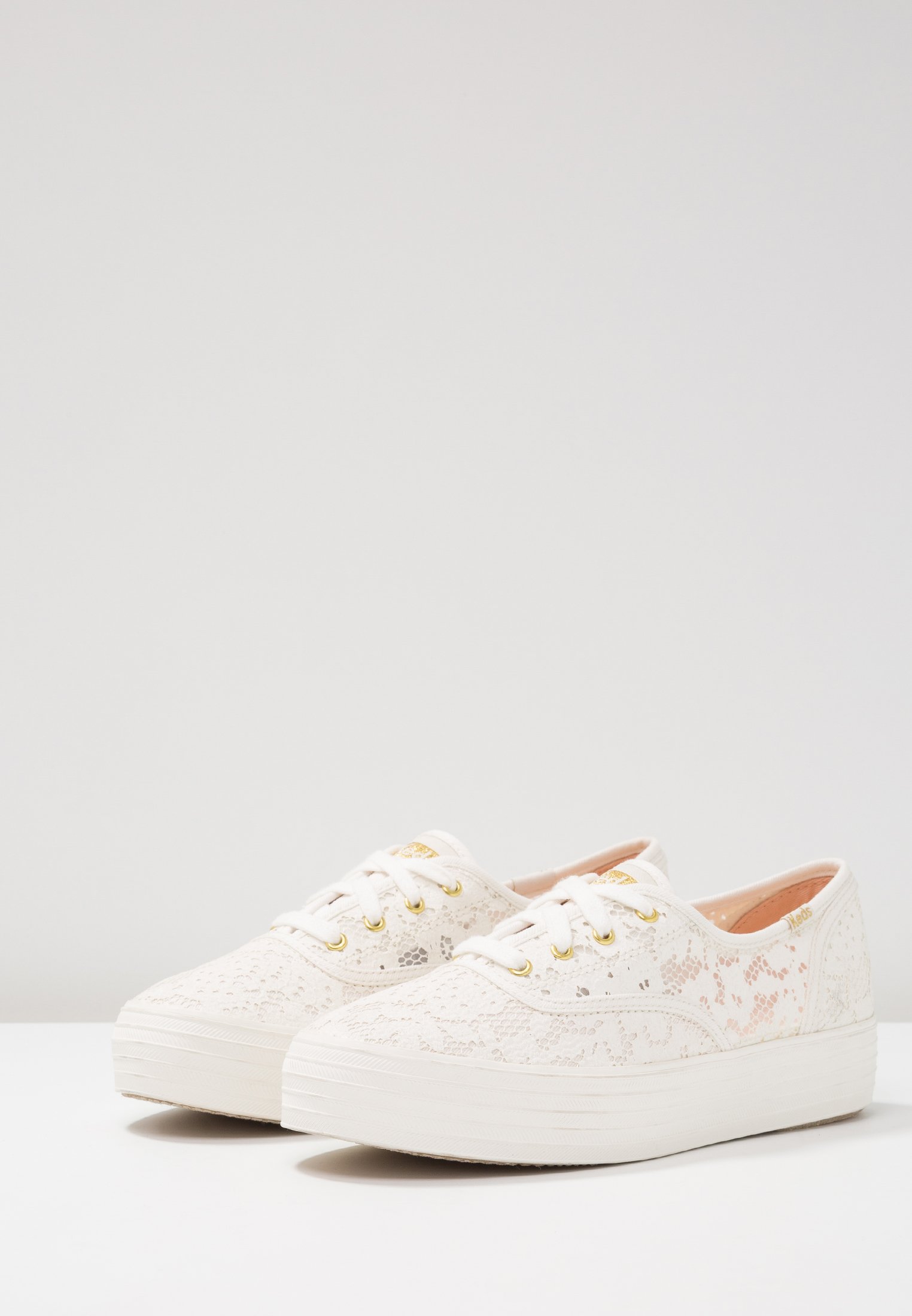 keds triple painted crochet cream