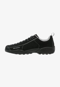 Valgt, black