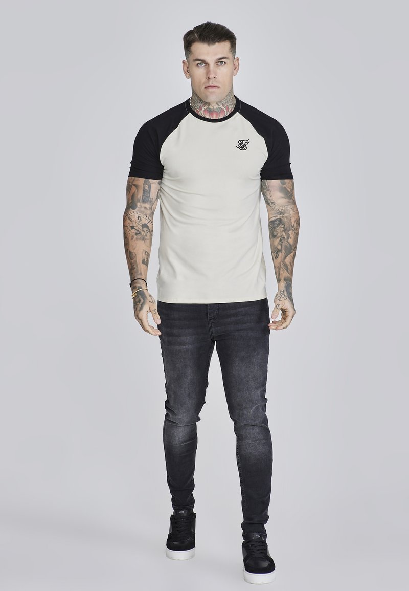 SikSilk T-shirt print crème