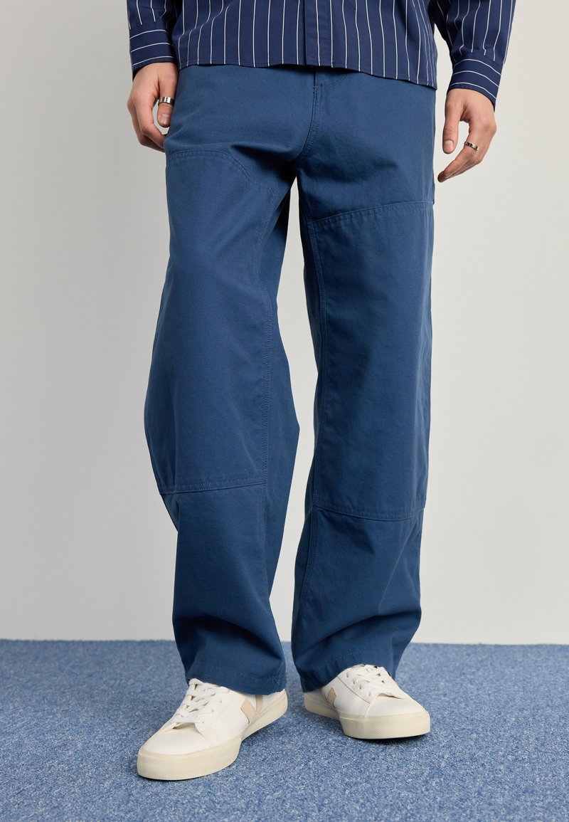 Carhartt WIP WIDE PANEL PANT - Stolarske traperice - blue-grey
