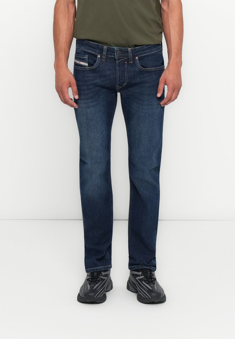 Diesel Slim fit jeans rood Diesel Slim fit jeans rood