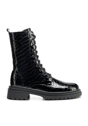 Kotníkové boty na platformě - black