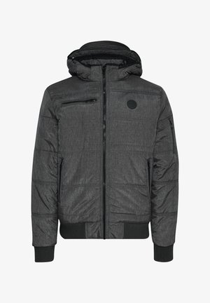 Padded jacket w ciemnoszarym kolorze, z zamkiem z przodu, kapturem, kieszeniami bocznymi oraz kieszenią na piersi z zamkiem. Teksturowany materiał z delikatnym wzorem.