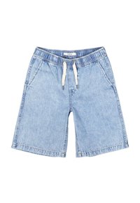 Bermudas de mezclilla azul claro con cintura elástica, cordón ajustable, dos bolsillos laterales y un diseño de corte holgado.