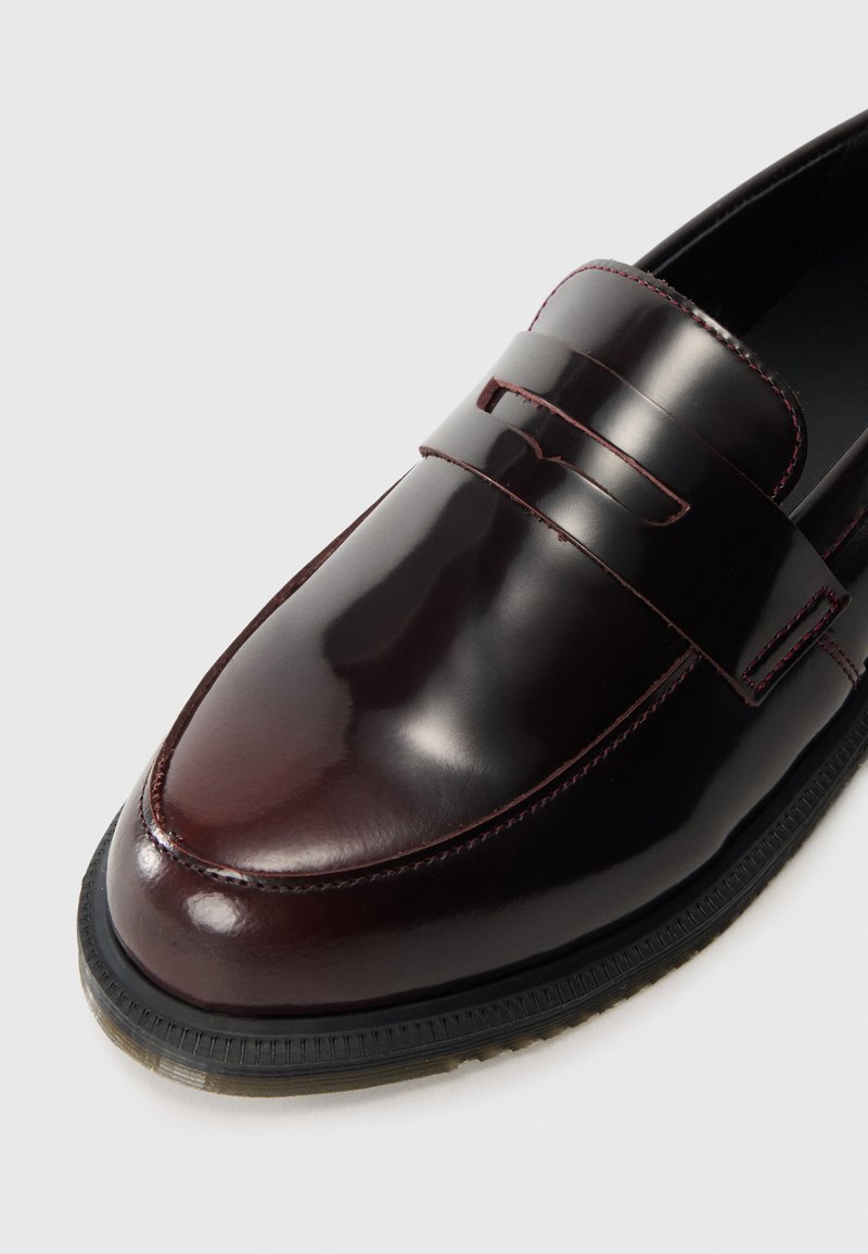Acquista Dr. Martens Mocassini Temara su