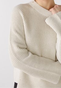 Oui Trui - white