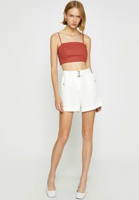 Koton CROP TANK THIN STRAPPY - Top - brown