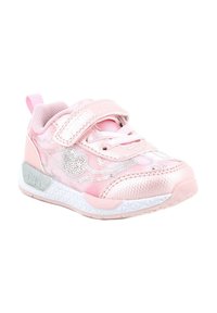 Scarpa sportiva rosa con fascia in velcro, upper in mesh e materiale sintetico, dettagli lucidi, motivi decorativi e suola in gomma bianca texturizzata.