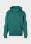 ESSENTIAL 1 HOODIE - Суитшърт с качулка - posy green