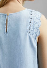 Esprit Farkkumekko - light blue