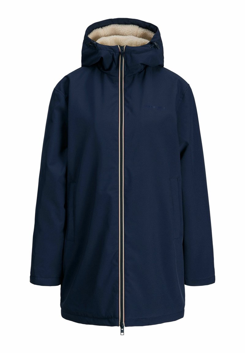 Chaqueta de invierno con capucha en azul marino, con cremallera frontal y forro de felpa beige en el interior de la capucha, diseñada para el clima frío.