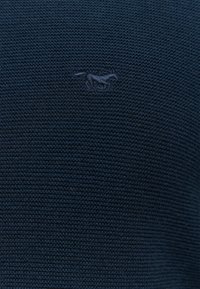 Unausgewählt, blau