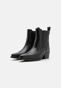 Tommy Hilfiger BOOT - Kovbojské/motorkářské kotníkové boty - black