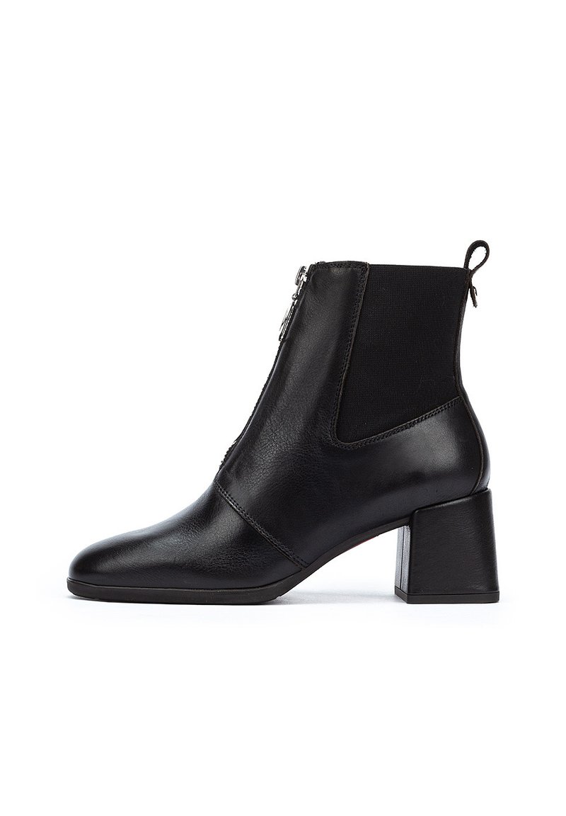 Pikolinos SEVILLA - Botines - black
