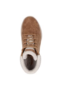 Brązowe zamszowe trampki w stylu wysokim z okrągłym noskiem, jasnoszarym pluszowym wykończeniem i brązowymi sznurowadłami. Posiadają wyprofilowaną wkładkę dla komfortu.