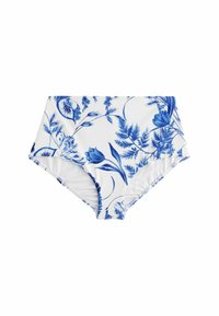 Balta aukštu liemeniu bikini apatinė dalis, dekoruota mėlynomis gėlėmis. Minkšta tekstūra, elastingas liemuo ir pamušalas viduje.