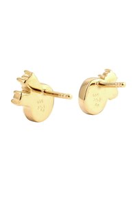 Goldene Steckerohrringe mit einem verspielten Tierdesign und erhöhten Details. Glatte Oberfläche mit sichtbaren Markierungen auf der Rückseite.