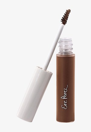 Gel à sourcils marron dans un tube à bouchon transparent avec un capuchon blanc et un applicateur baguette recouvert de produit, étiqueté "Ere Perez" sur le tube.