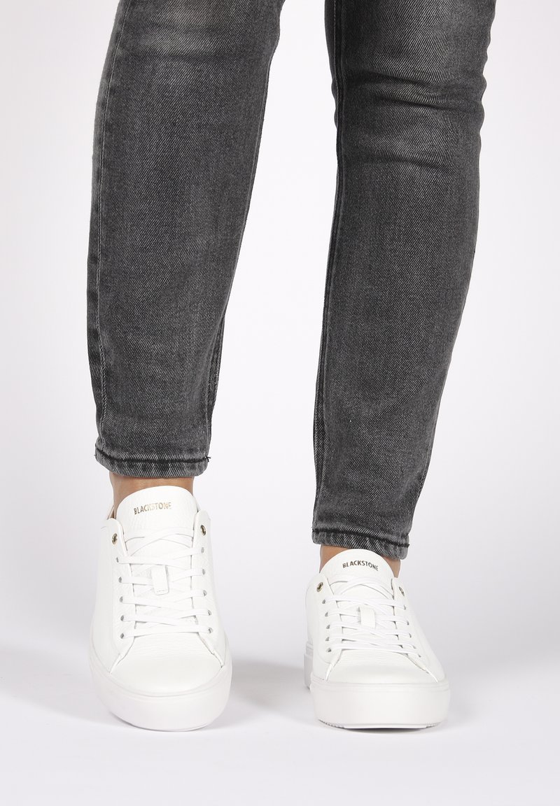 Damen Sneaker low | Blackstone Sneaker low white/weiß - PL64144 Damen Sneaker low | Blackstone Sneaker low white/weiß - PL64144