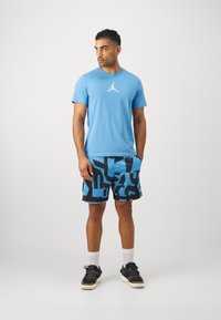 Jordan JUMPMAN SHORT SLEEVE CREW - Spordi T-särk - legend blue/white