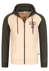 Mikina s kapucňou na zips v krémovej a tmavozelenej farbe, obsahujúca predné vrecko, rebrované manžety a vyšívané logo s detailom britskej vlajky.