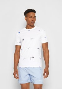 Nike Sportswear LOGO TEE - T-shirt estampada - weiss