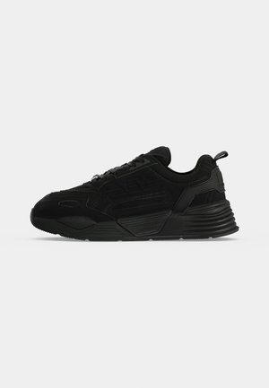 EA7 Emporio Armani, ACE RUNNER SPECIAL - Маратонки - triple black