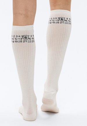 BOOTLEG - Knæstrømper - off white