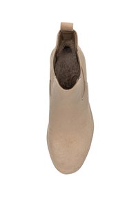 Stivale alla caviglia beige realizzato in materiale morbido, con punta rotonda e taglio alto, presenta una finitura texturizzata e un'etichetta per l'estrazione sul retro.
