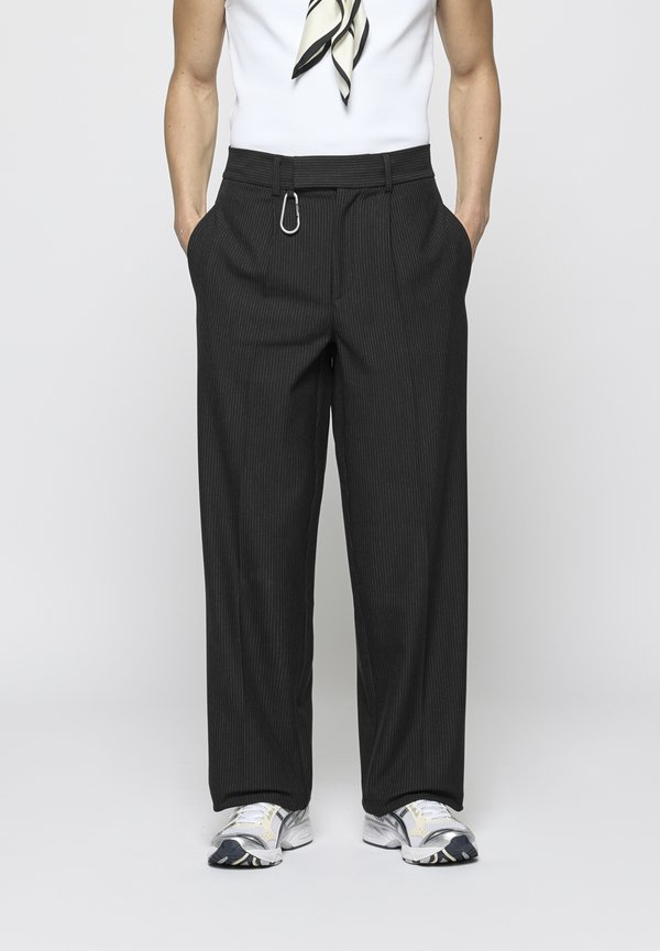 PINSTRIPED REGULAR TAILORED PANTS UNISEX - Trousers