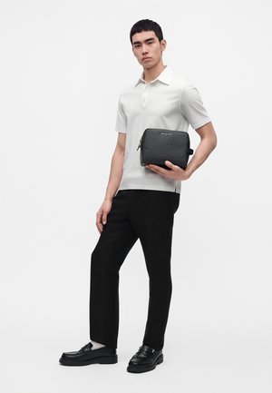 Michael Kors, TRAVEL CASE UNISEX - Τσάντα τουαλέτας - black
