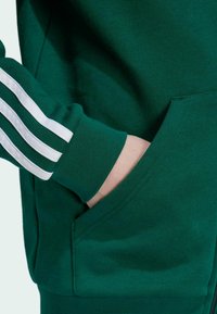 adidas Performance HOOD - Sudadera con cremallera - collegiate green   white