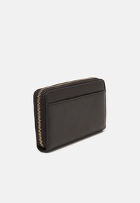 BOSS ALYCE TRAVEL WALLET - Portafoglio - black