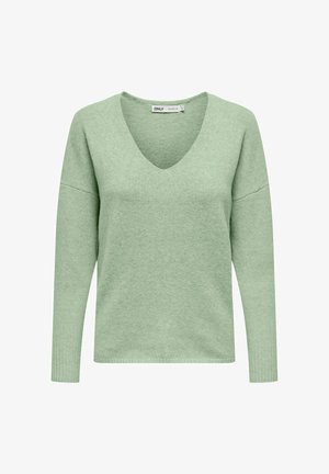 Miękki dzianinowy sweter w kolorze szałwiowej zieleni z długimi rękawami i dekoltem w kształcie litery V, z prążkowaną teksturą na mankietach i krawędzi.