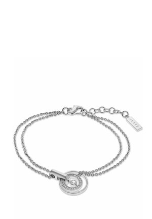 Sølv dobbeltkæde armbånd med cirkulært vedhæng med små krystaller og en central ædelsten, hummerlås og justerbar kæde med JETTE-mærke.