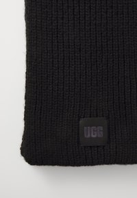 UGG CHUNKY UNISEX SET - Megzta kepurė - black