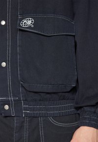 Night Addict Farkkutakki - grey