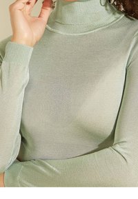 Guess Strickpullover - green