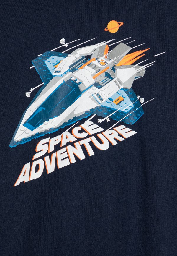 LWSAKU 100 - Hoodie2